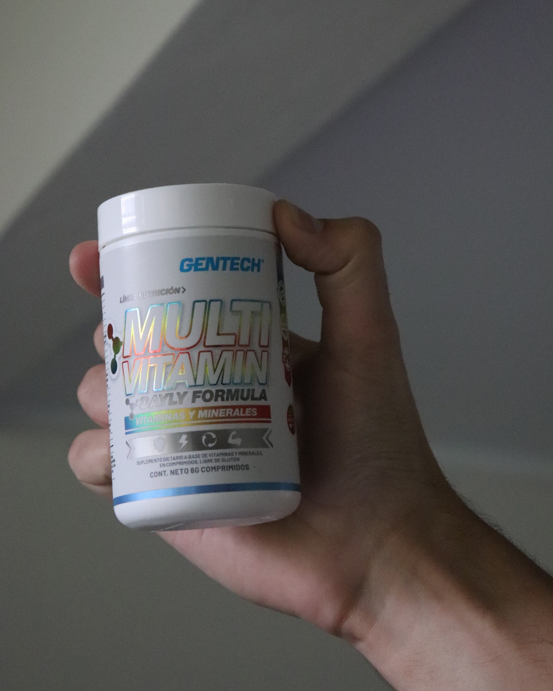 MULTIVITAMÍNICO GENTECH 60 caps
